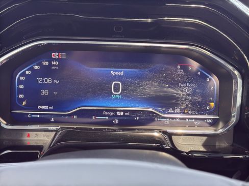 Used 2024 Chevrolet Silverado 2500 ZR2 w/ Technology Package image 25