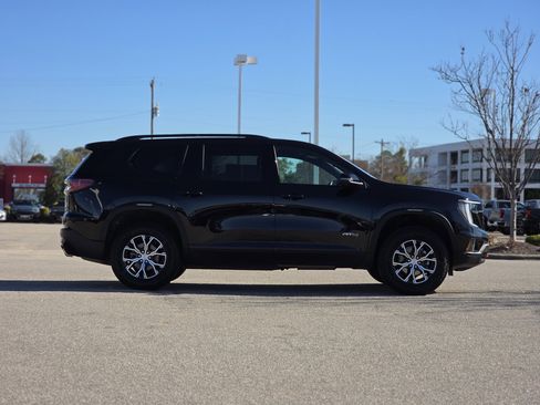 Used 2024 GMC Acadia AT4 w/ LPO, Floor Liner Package image 8