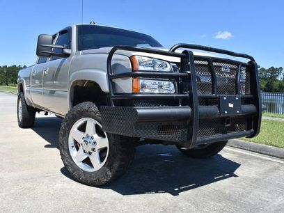 Used 2005 Chevrolet Silverado 2500 LS w/ Heavy-Duty Power Package