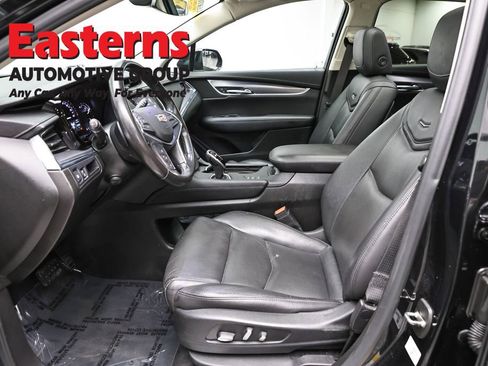 Used 2019 Cadillac XT5 Luxury image 14