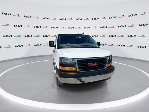 Used 2024 GMC Savana 2500 w/ Driver Convenience Package image 2