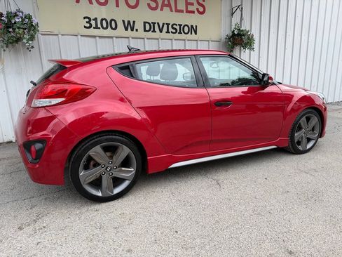 Used 2015 Hyundai Veloster Turbo w/ Option Group 04 FWD image 3