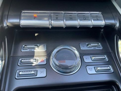 New 2026 Lincoln Nautilus Premier image 13