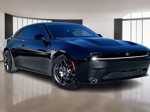 Used 2024 Dodge Charger R/T w/ Plus Group image 3