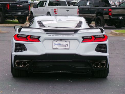 Used 2023 Chevrolet Corvette Stingray Premium Cpe w/ Z51 Performance Package RWD image 23