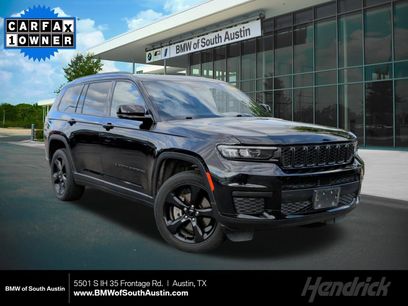 Used 2023 Jeep Grand Cherokee L Laredo