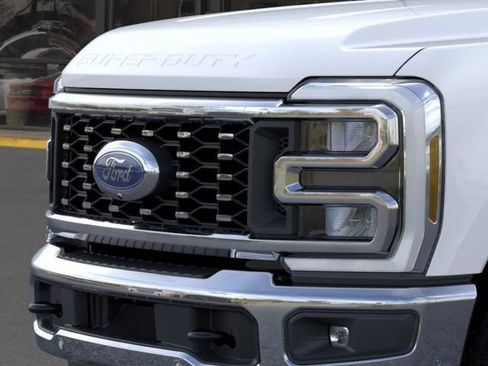 New 2026 Ford F350 King Ranch w/ Chrome Package AWD/4WD image 17