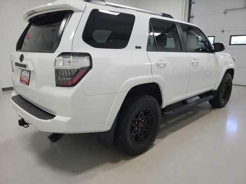 Certified 2024 Toyota 4Runner SR5 Premium w/ Moonroof Package AWD/4WD image 13