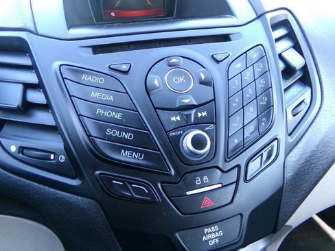 Used 2019 Ford Fiesta SE w/ Cold Weather Package FWD image 18