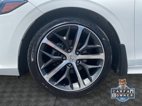 Used 2024 Honda Civic Touring image 14