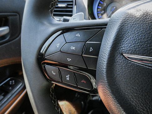 Used 2023 Chrysler 300 S RWD image 19