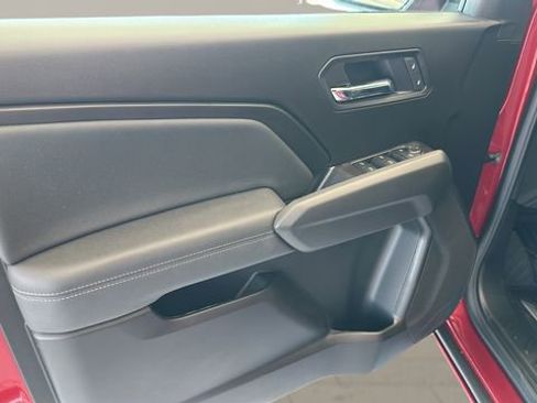 New 2026 Chevrolet Colorado LT image 9