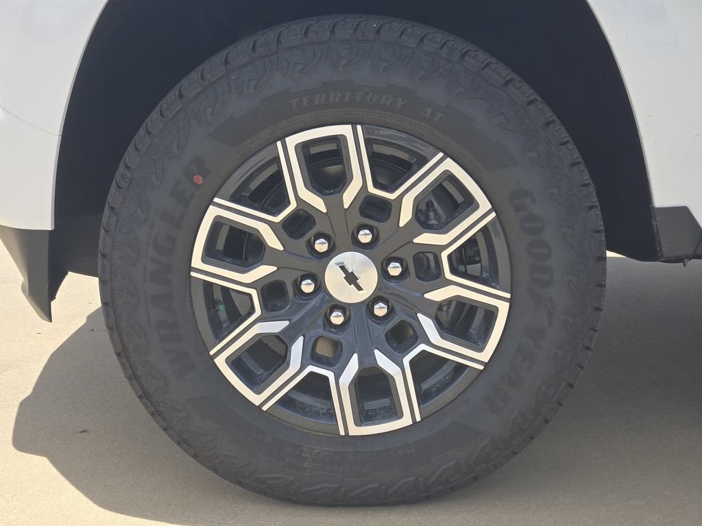 New 2026 Chevrolet Colorado Z71 w/ Technology Package AWD/4WD image 9