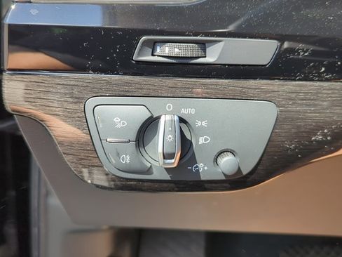Used 2019 Audi Q7 3.0T Premium Plus image 15