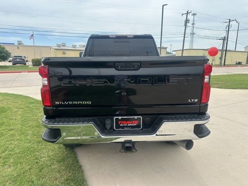 Used 2022 Chevrolet Silverado 2500 LTZ w/ LTZ Texas Edition AWD/4WD image 8