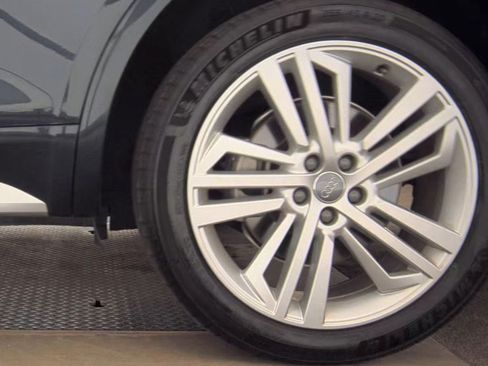 Used 2018 Audi Q5 2.0T Premium Plus AWD/4WD image 14