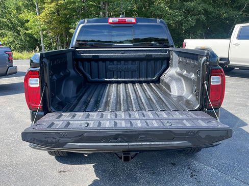 New 2026 GMC Canyon Denali AWD/4WD image 8
