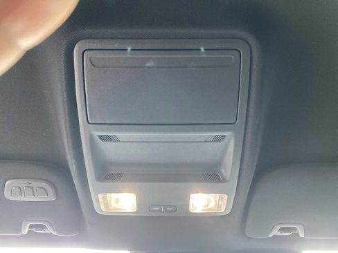 Used 2025 Ford Mustang GT Premium image 22