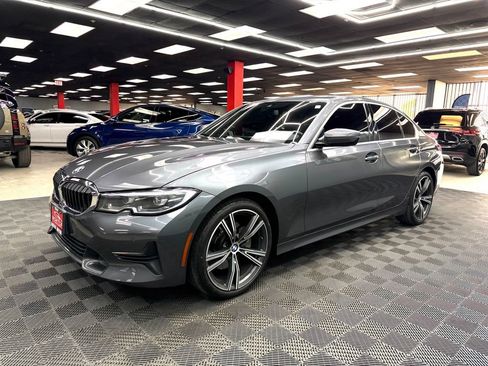 Used 2021 BMW 330i Sedan w/ Convenience Package RWD image 8
