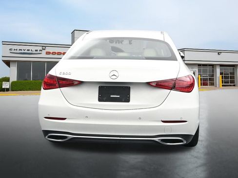 Used 2025 Mercedes-Benz C 300 Sedan image 4