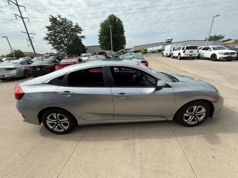 Used 2016 Honda Civic LX image 5