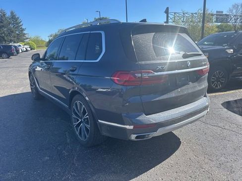 Used 2022 BMW X7 xDrive40i w/ Executive Package AWD/4WD image 2