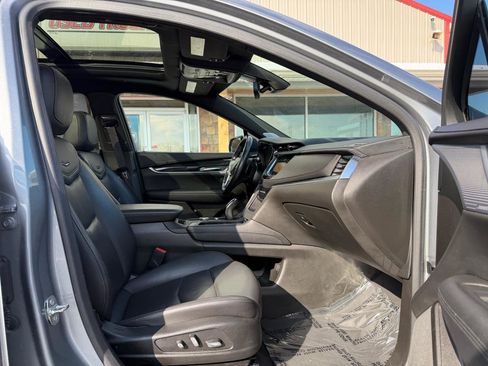Used 2024 Cadillac XT5 Premium Luxury image 23