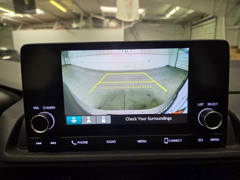 Used 2023 Honda CR-V LX image 29