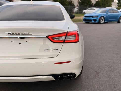 Used 2017 Maserati Quattroporte S GranLusso RWD image 11