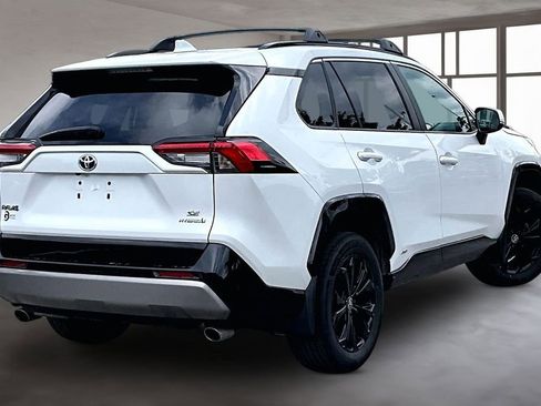 Used 2023 Toyota RAV4 SE w/ SE Grade Weather Package AWD/4WD image 3
