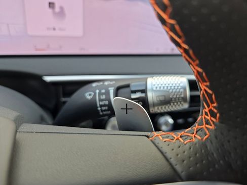 Used 2026 Genesis GV70 3.5T Sport Prestige image 41