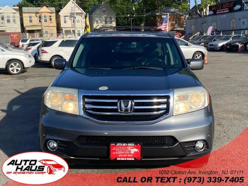 Used 2013 Honda Pilot Touring image 1