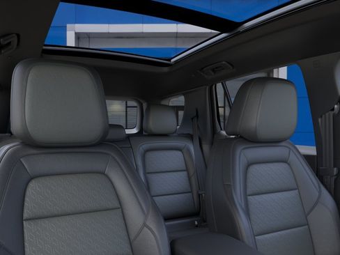 New 2026 Chevrolet Equinox LT FWD image 24