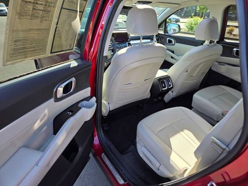 Used 2022 Kia Sorento SX AWD/4WD image 15
