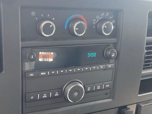 New 2025 Chevrolet Express 4500 w/ Power Convenience Package image 22