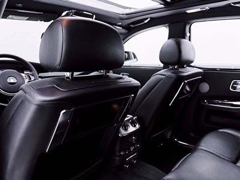 Used 2015 Rolls-Royce Ghost RWD image 53