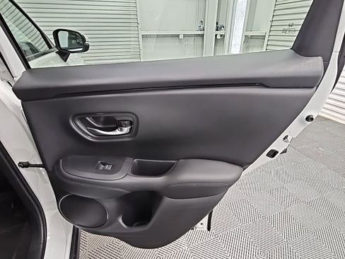 New 2026 Honda HR-V LX image 33