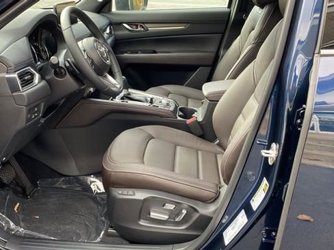 New 2025 MAZDA CX-5 Signature image 12