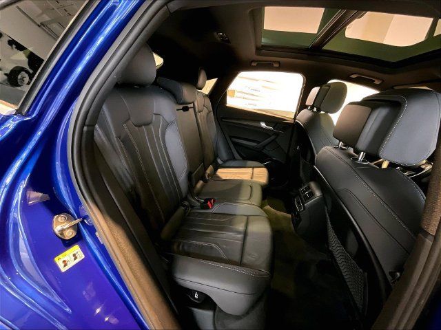 Used 2021 Audi Q5 2.0T Premium Plus w/ Premium Plus Package AWD/4WD image 22