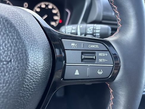 Used 2023 Honda Pilot TrailSport image 32