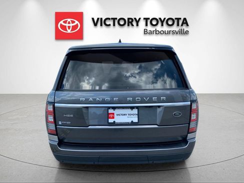 Used 2017 Land Rover Range Rover HSE AWD/4WD image 4