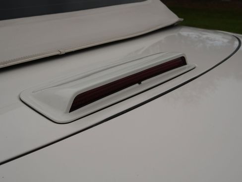 Used 1990 Buick Reatta Convertible image 25