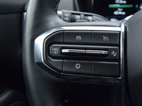 Used 2025 GMC Terrain Elevation image 31