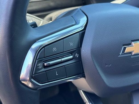 Used 2025 Chevrolet Equinox LT w/ Safety and Technology Package FWD image 33
