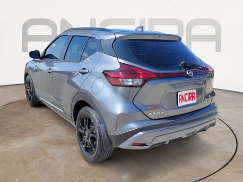 Used 2023 Nissan Kicks SR w/ SR Premium Package image 9