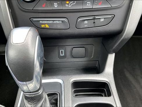 Used 2018 Ford Escape SEL image 24