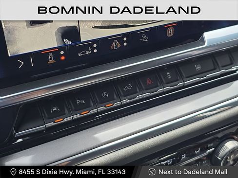 Certified 2024 Chevrolet Silverado 1500 High Country image 29