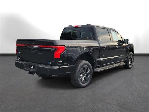 New 2025 Ford F150 Lightning Lariat w/ Max Trailer Tow Package image 3