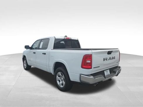 Used 2025 RAM 1500 Big Horn AWD/4WD image 4