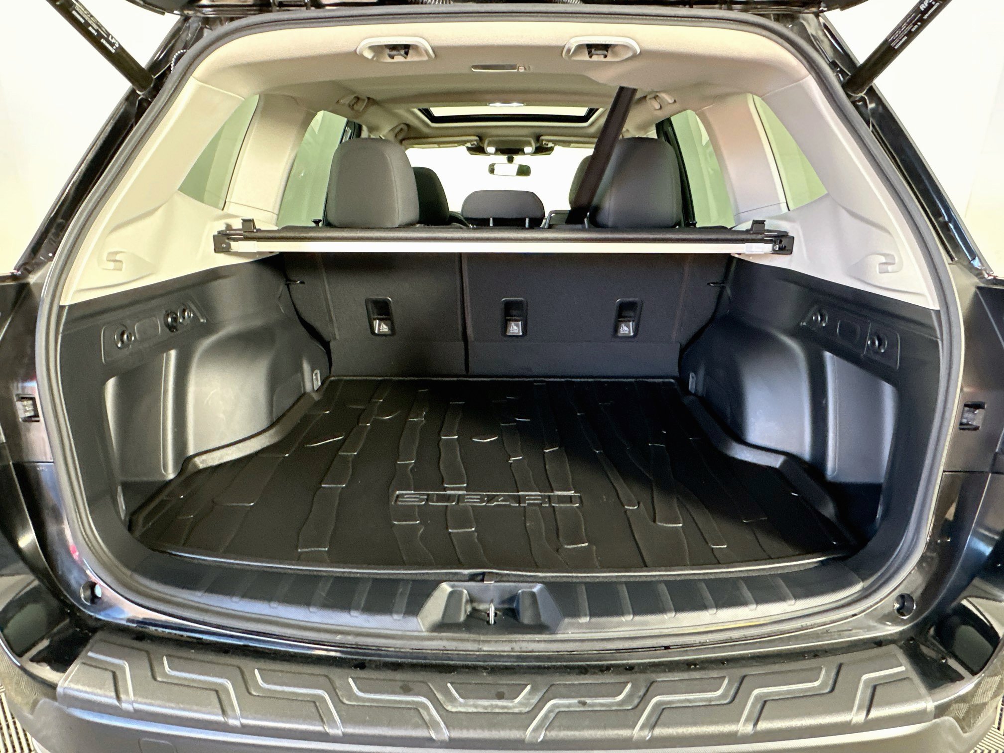 Used 2024 Subaru Forester Premium AWD/4WD image 27